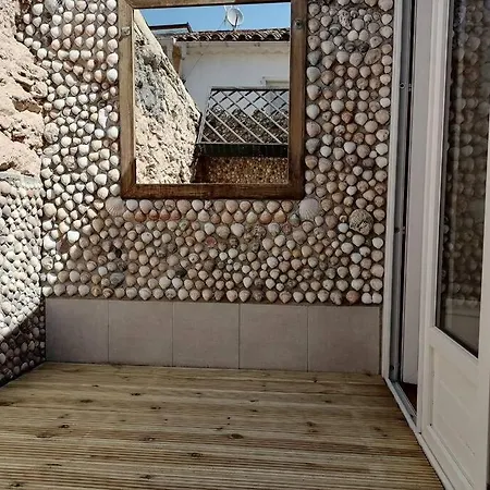 Casa vacanze Maison De Village Dans Le Centre Du Vieux Quartier *